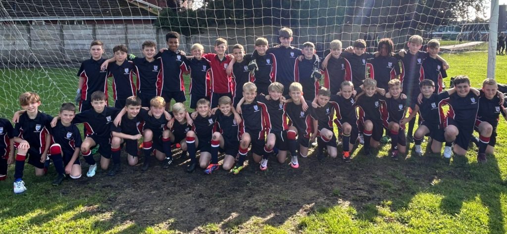 Y7 FOOTBALL GROUP DHS